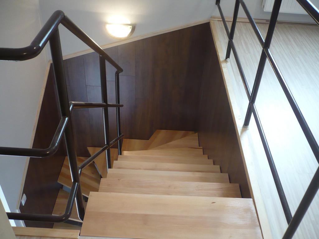 Hajdúszoboszló Eszter Apartmanhaz מראה חיצוני תמונה