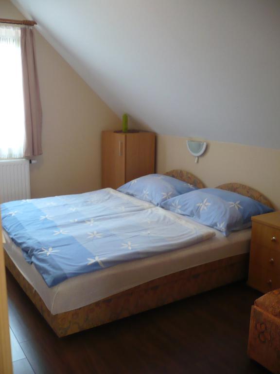 Hajdúszoboszló Eszter Apartmanhaz מראה חיצוני תמונה